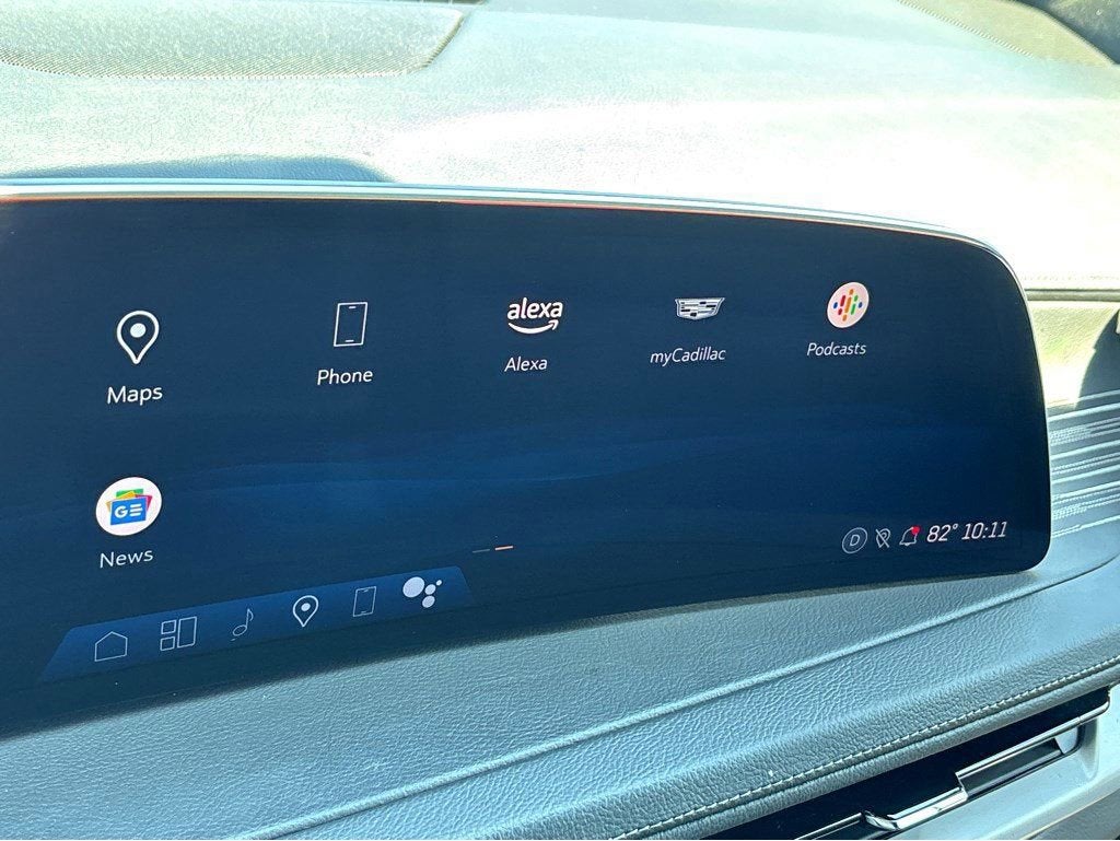 2025 Cadillac XT4 Premium Luxury