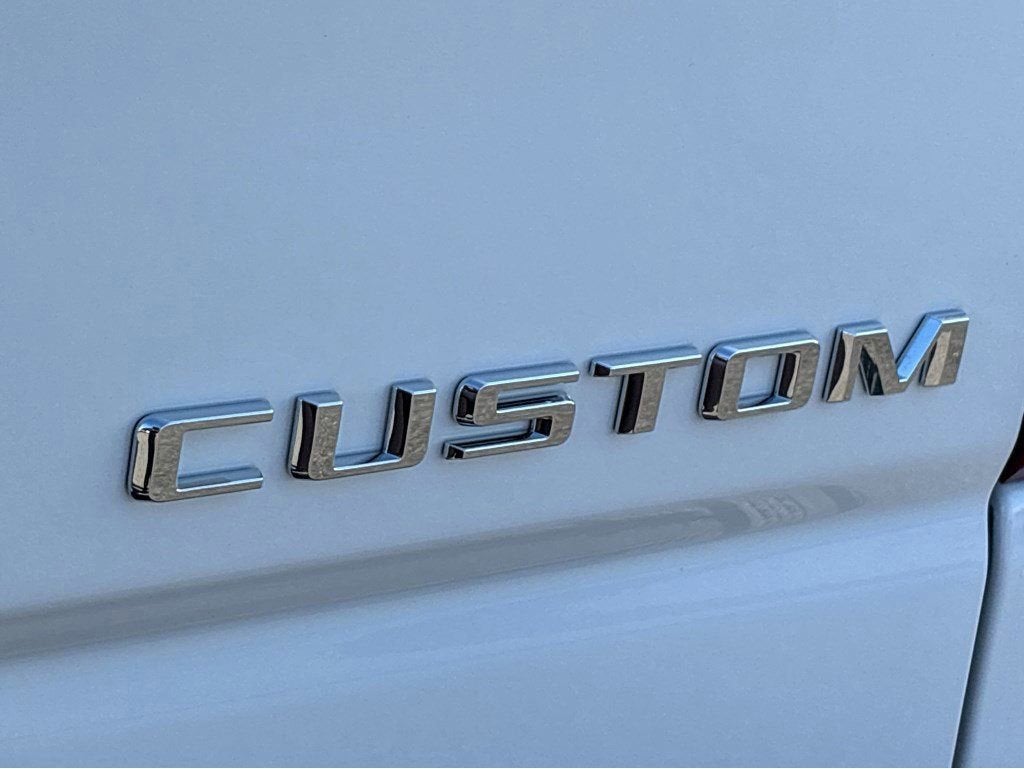 2024 Chevrolet Silverado 2500 HD Custom