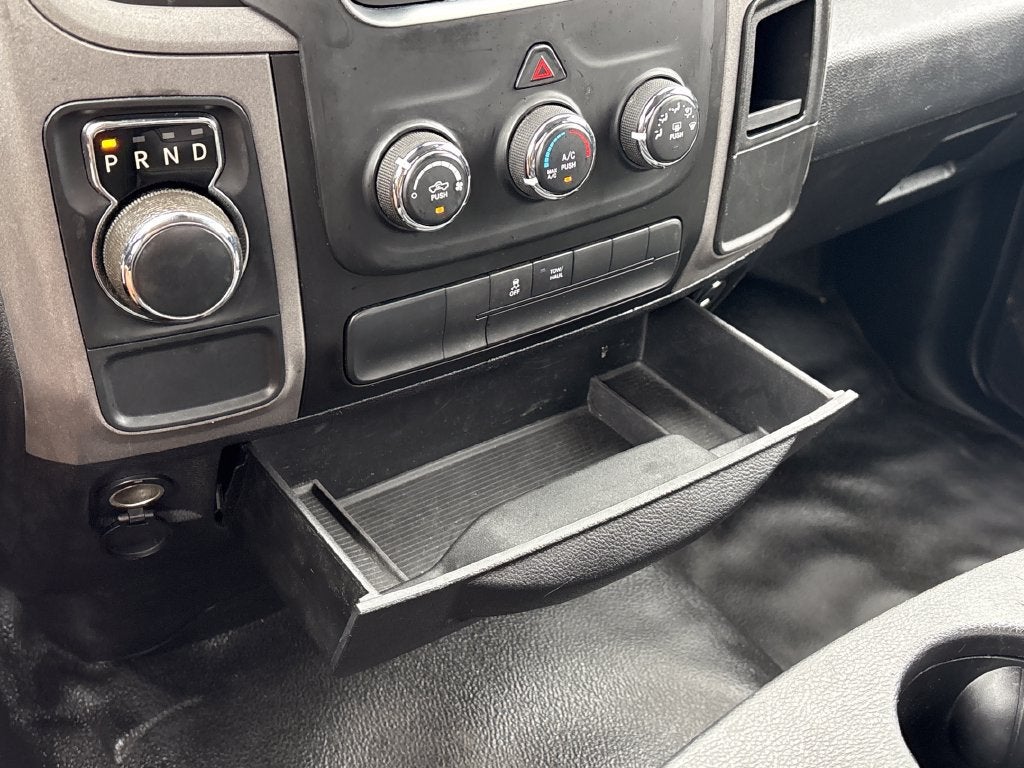 2016 RAM 1500 Base