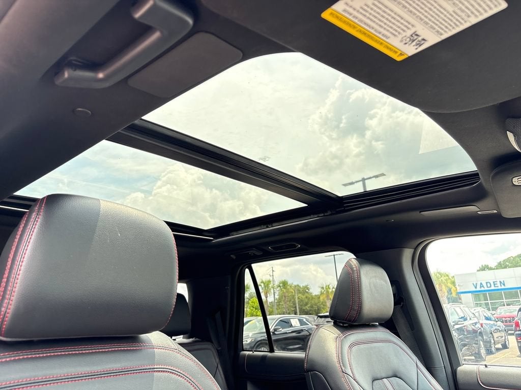 2023 Ford Expedition Base