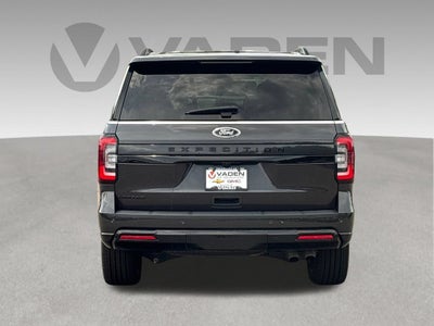 2023 Ford Expedition Base