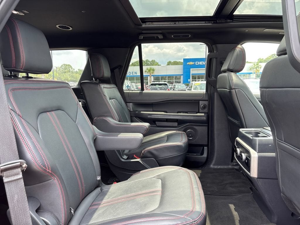 2023 Ford Expedition Base