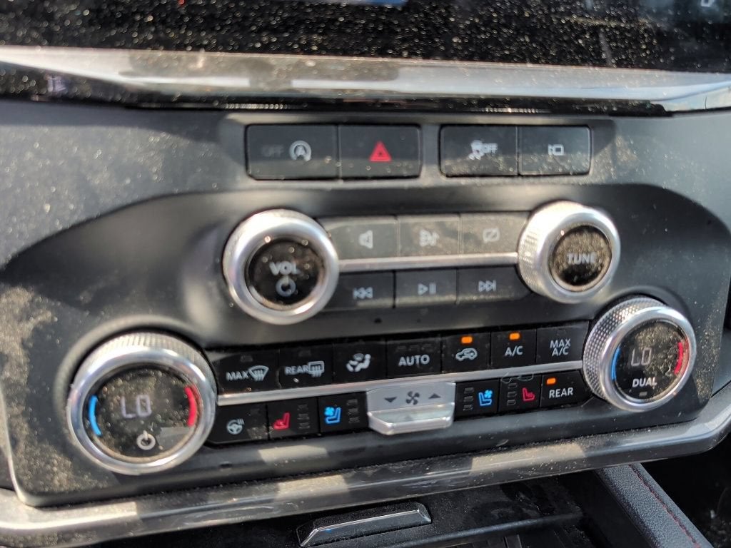 2023 Ford Expedition Base