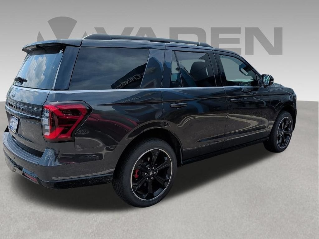2023 Ford Expedition Base