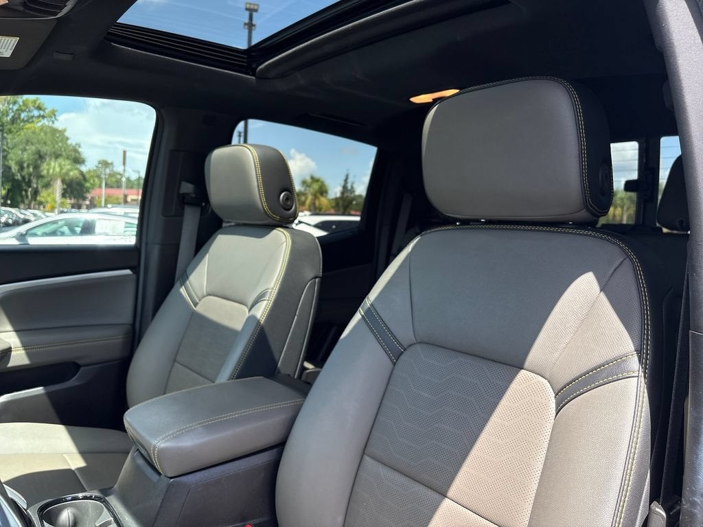 2025 Chevrolet Colorado Base
