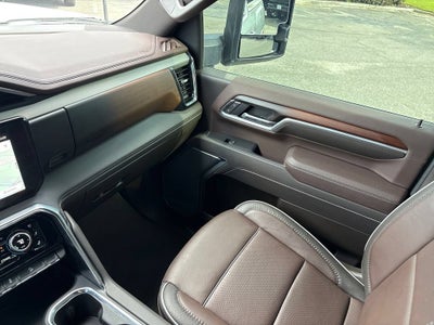 2025 GMC Sierra 3500 HD Base