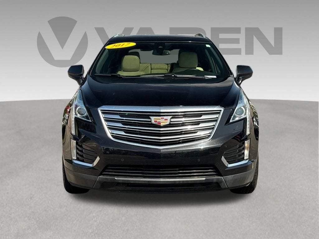 2017 Cadillac XT5 Base