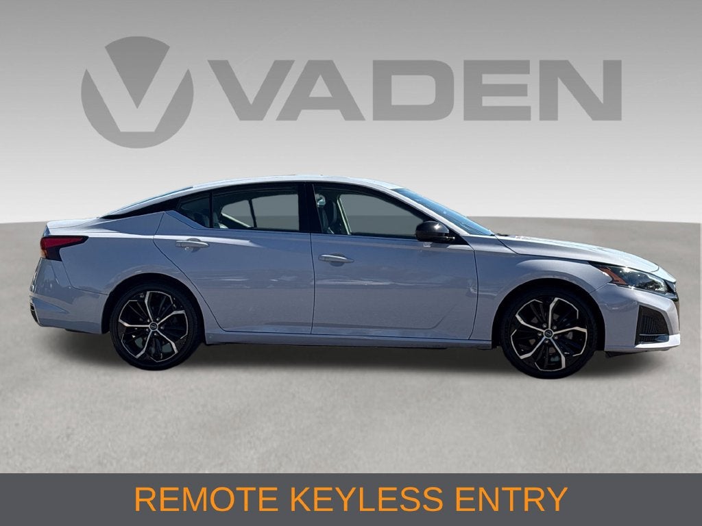 2024 Nissan Altima Base