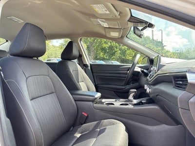 2024 Nissan Altima Base