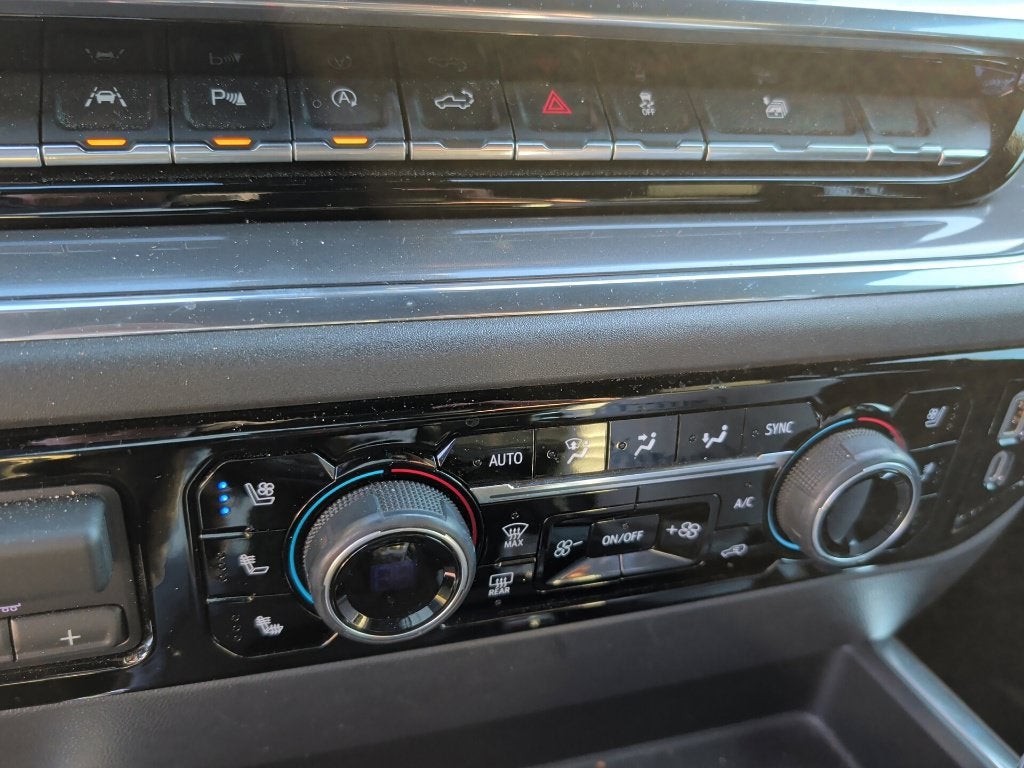 2023 Chevrolet Silverado 1500 Base