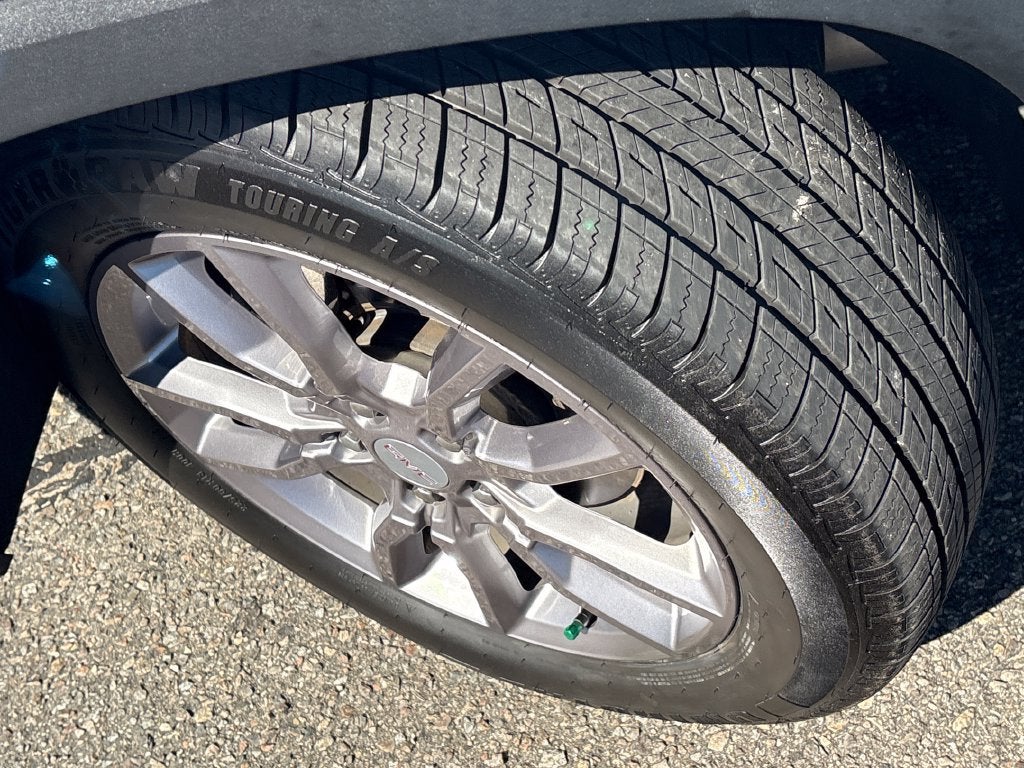 2023 GMC Terrain Base