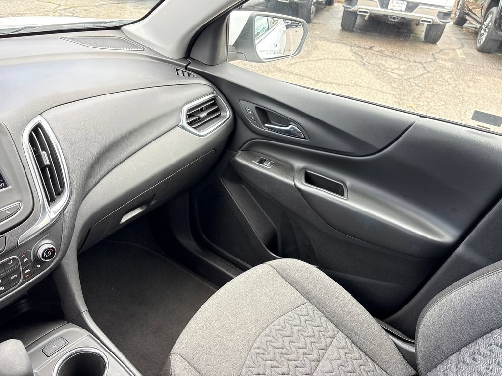 2024 Chevrolet Equinox Base