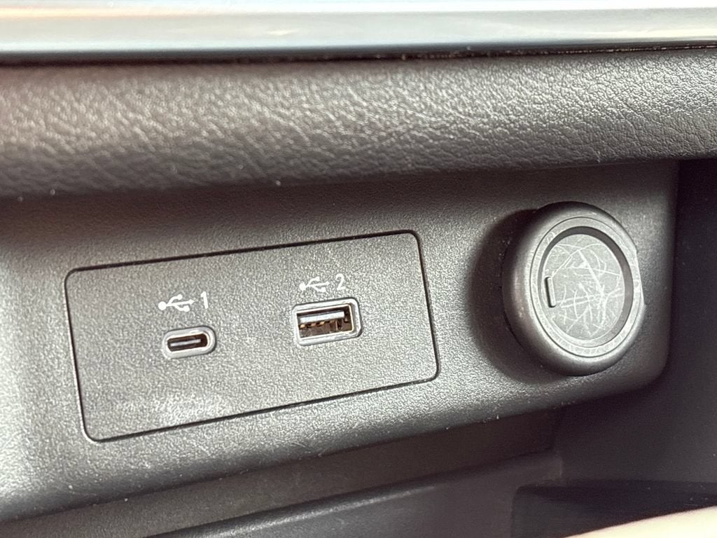 2023 Nissan Rogue Base