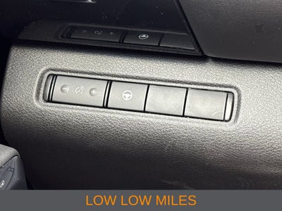 2024 Nissan Pathfinder Base