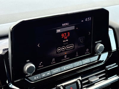 2024 Nissan Pathfinder Base