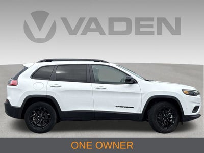 2023 Jeep Cherokee Base