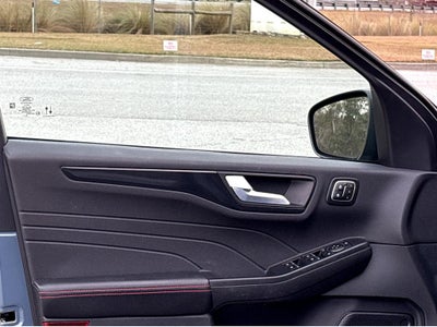 2025 Ford Escape ST-Line Elite