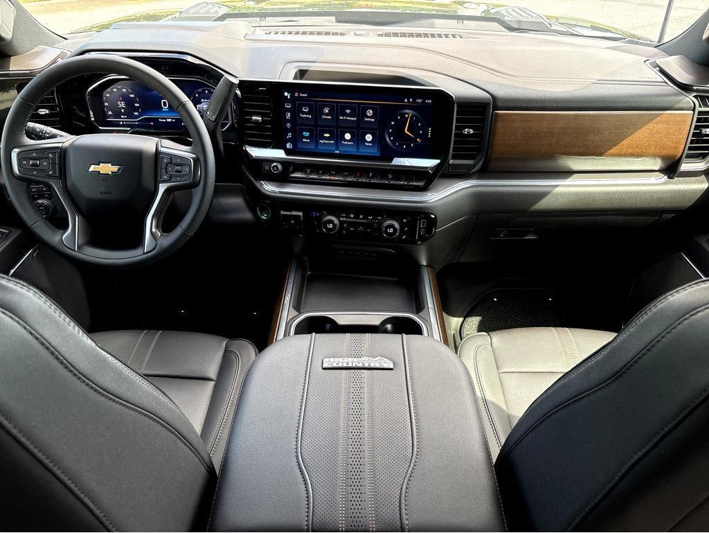 2024 Chevrolet Silverado 3500 HD High Country