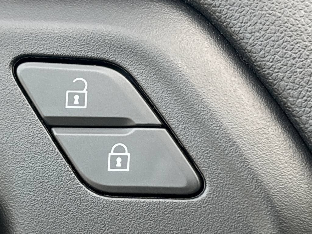 2025 Chevrolet Silverado 1500 Base
