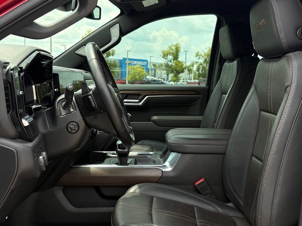 2025 Chevrolet Silverado 1500 Base