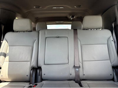 2025 Chevrolet Suburban LT