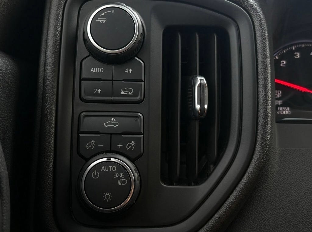 2022 Chevrolet Silverado 1500 Base