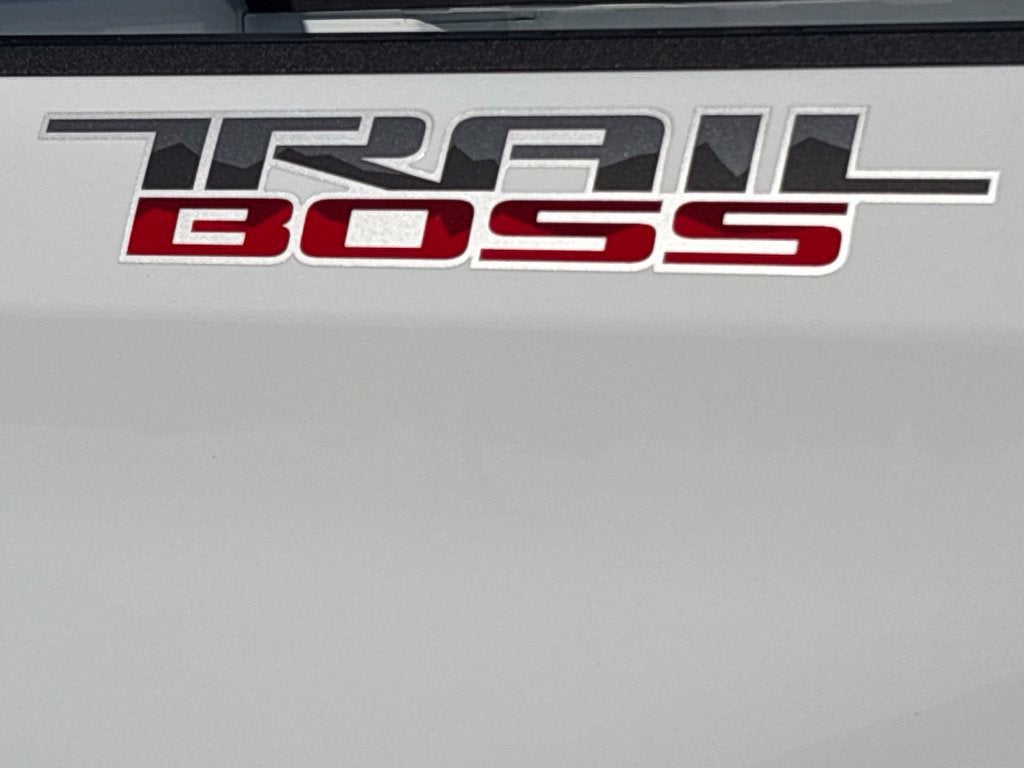 2024 Chevrolet Silverado 1500 Custom Trail Boss