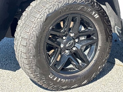 2024 Chevrolet Silverado 1500 Custom Trail Boss