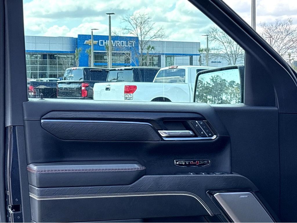 2024 GMC Sierra 1500 AT4X