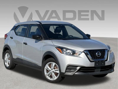 2020 Nissan Kicks S