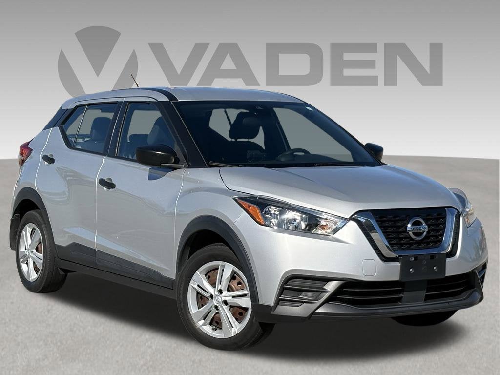 2020 Nissan Kicks S