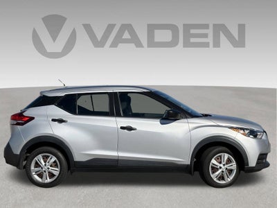 2020 Nissan Kicks S