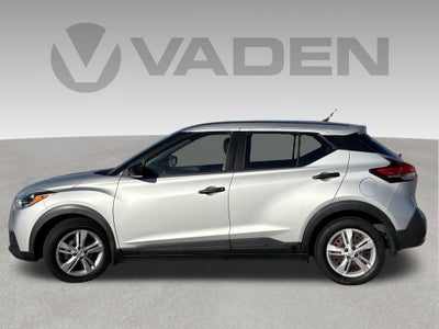 2020 Nissan Kicks S
