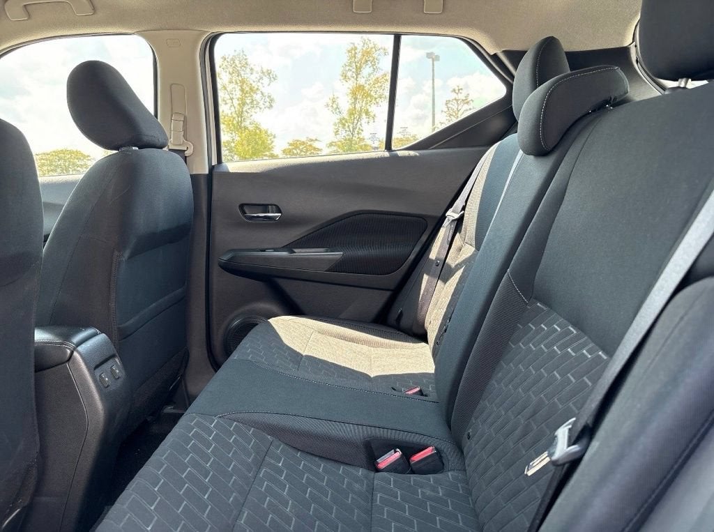 2024 Nissan Kicks Base