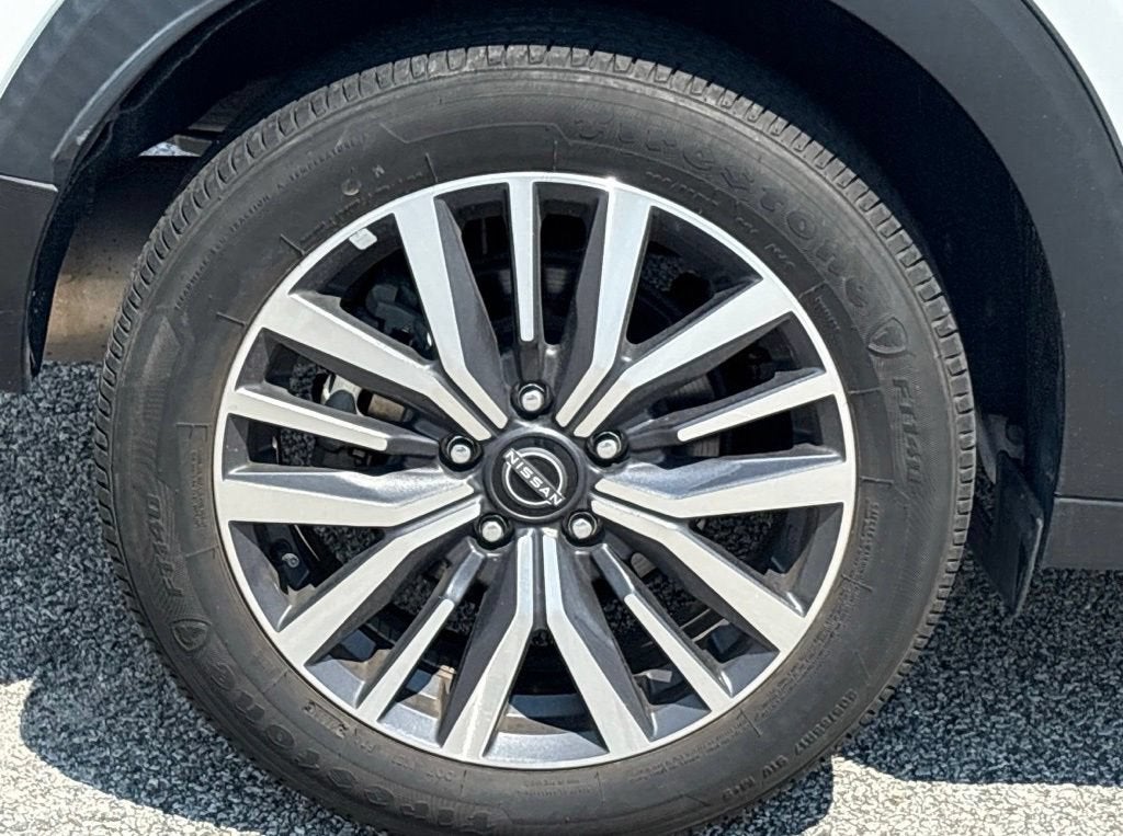 2024 Nissan Kicks Base