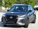 2022 Nissan Kicks SR