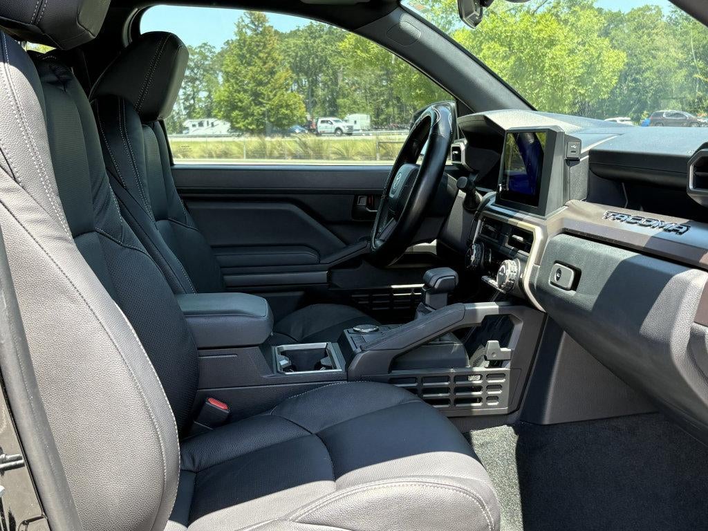 2024 Toyota Tacoma 2WD SR5