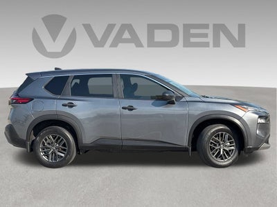 2023 Nissan Rogue Base