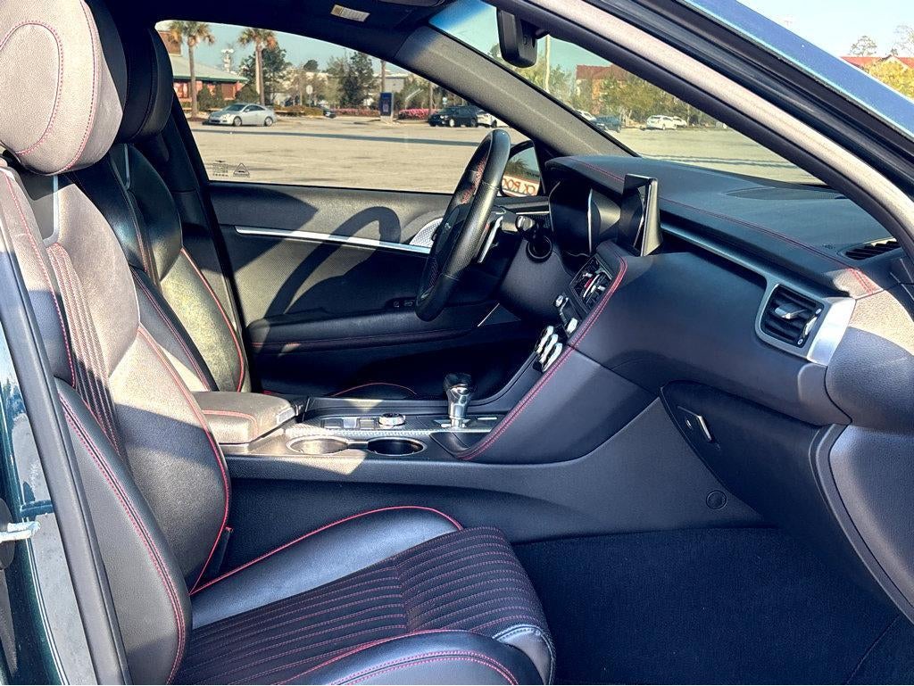 2022 Genesis G70 3.3T