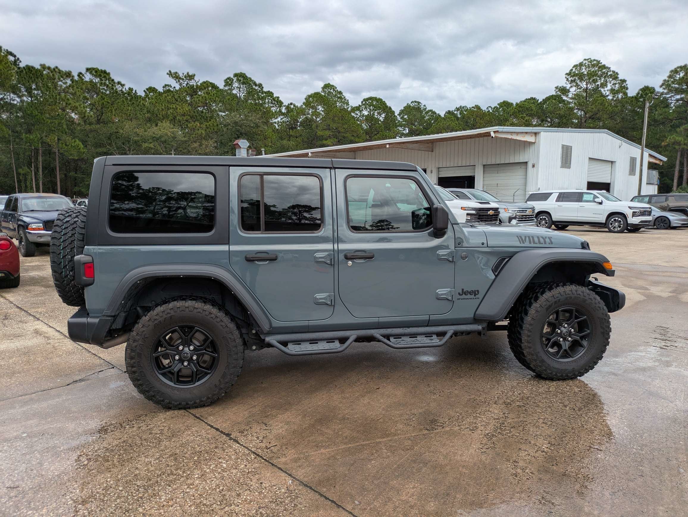 2024 Jeep Wrangler 4-Door Willys 4x4