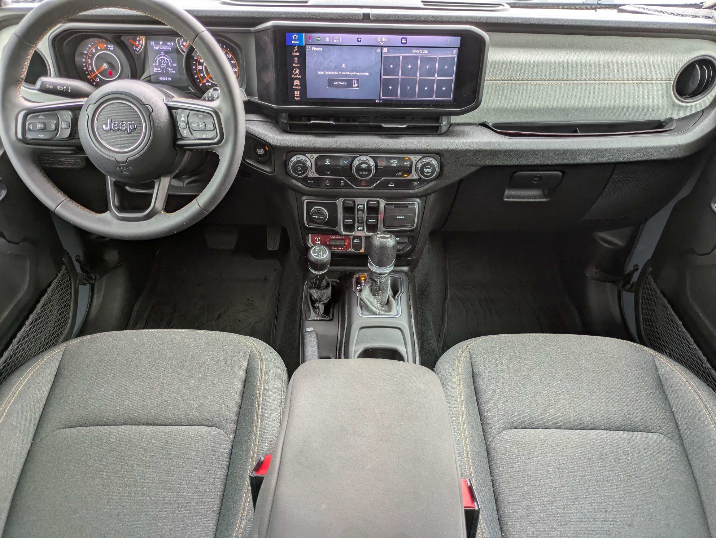 2024 Jeep Wrangler 4-Door Willys 4x4