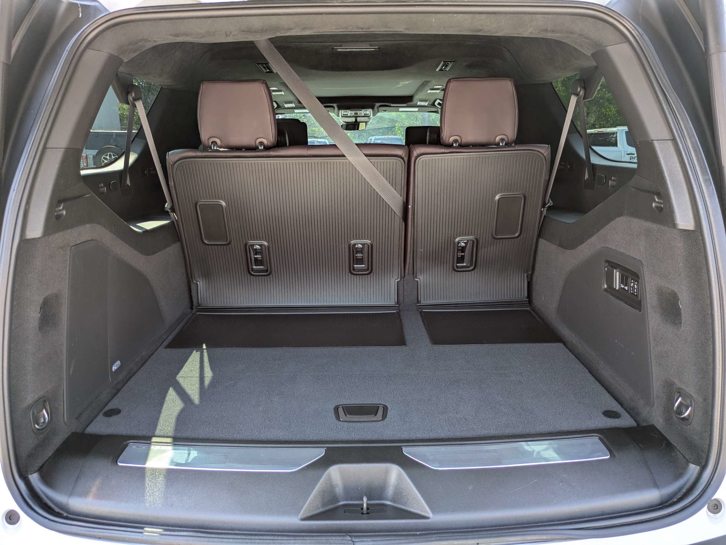 2023 Cadillac Escalade ESV 4WD Premium Luxury Platinum
