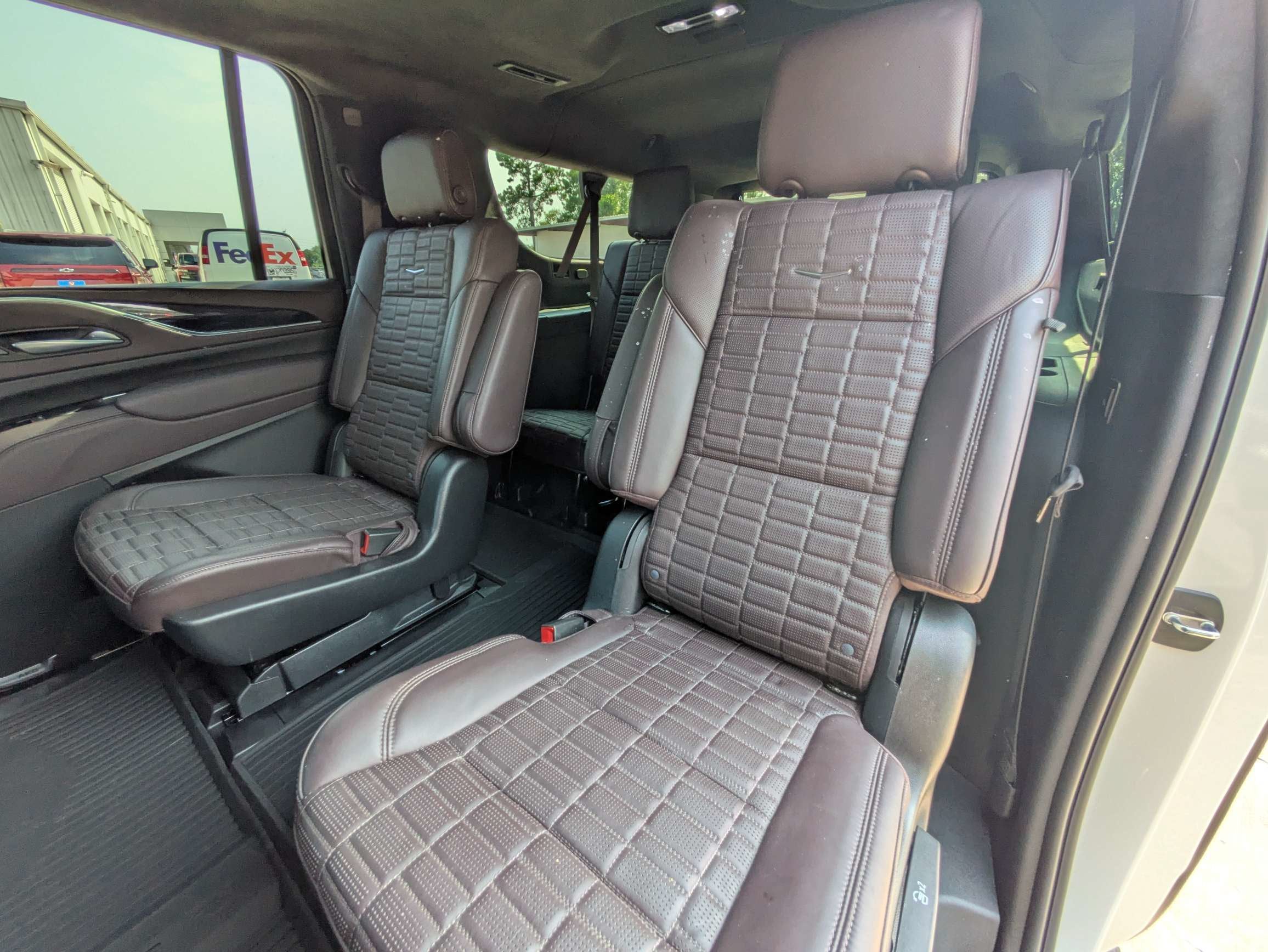 2023 Cadillac Escalade ESV 4WD Premium Luxury Platinum