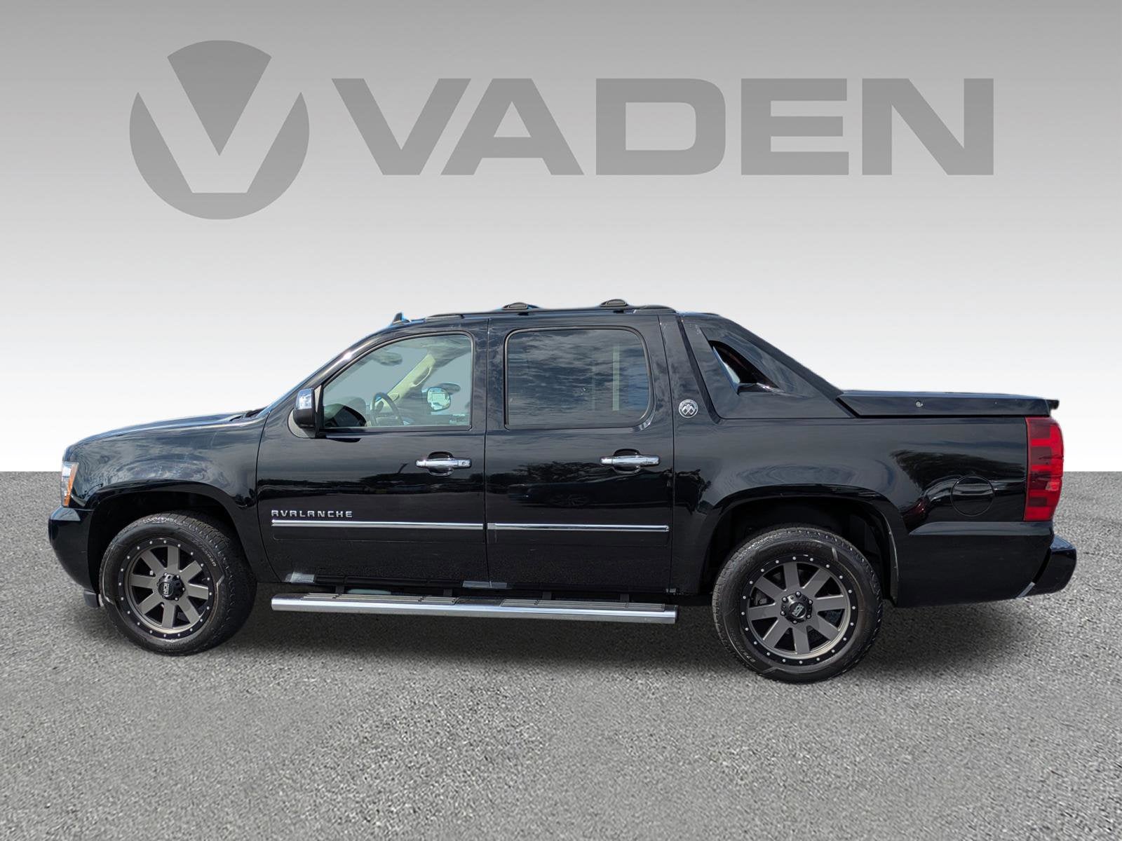 2013 Chevrolet Avalanche LTZ