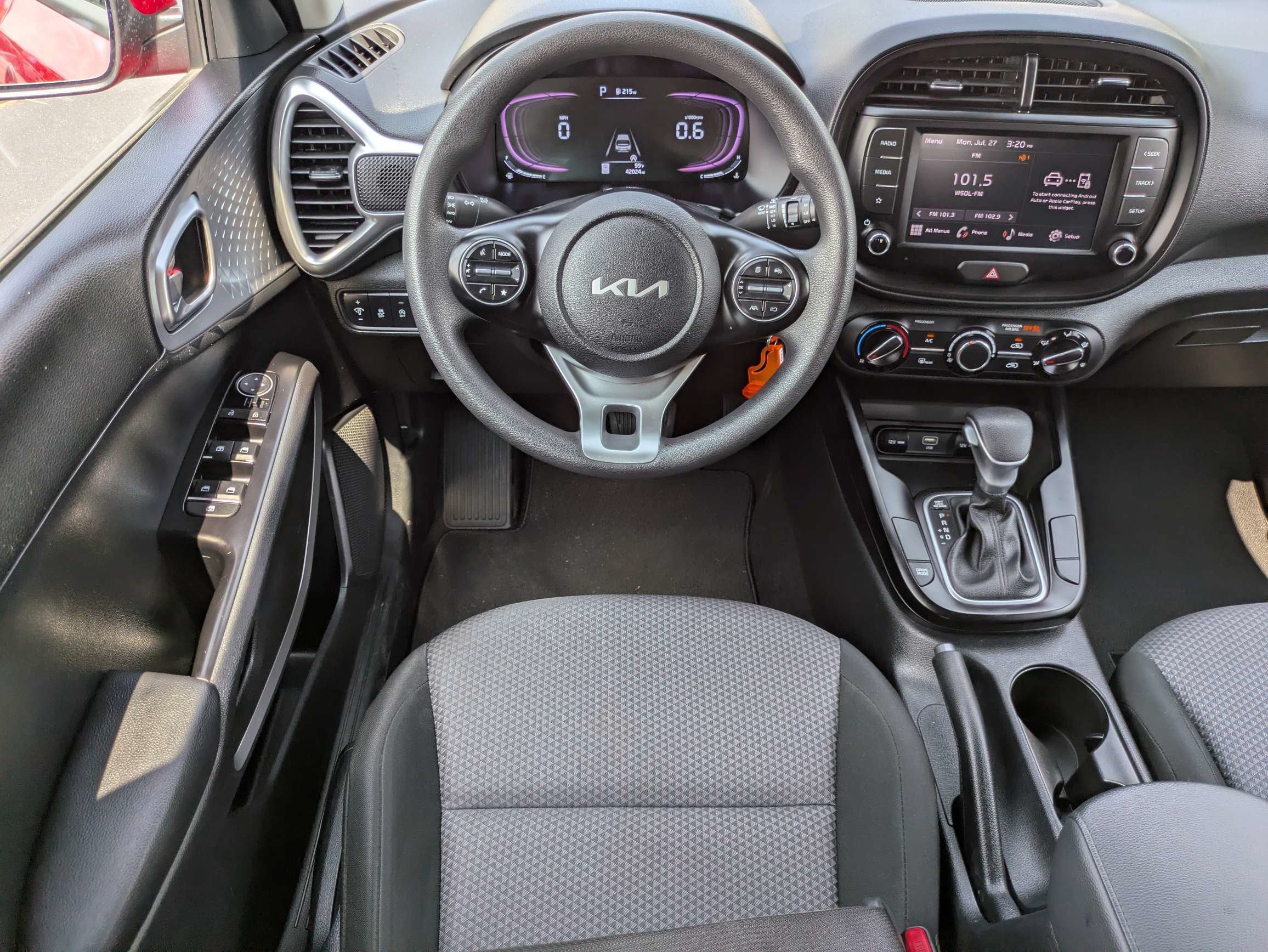 2024 Kia Soul LX