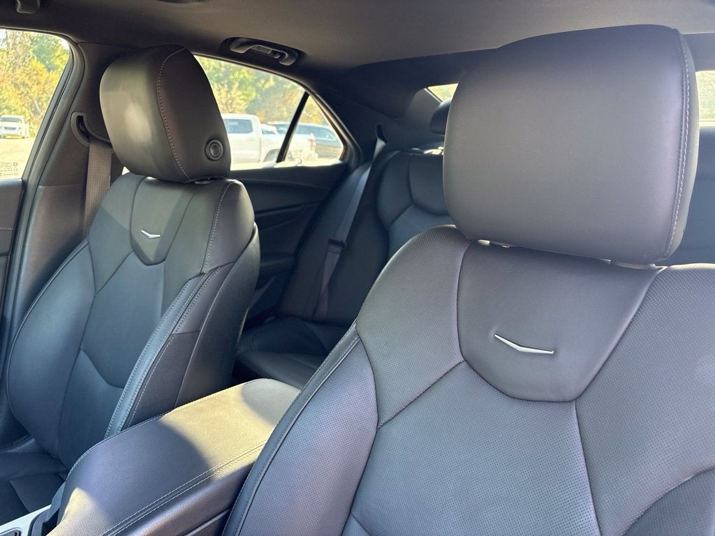 2023 Cadillac CT4 Premium Luxury