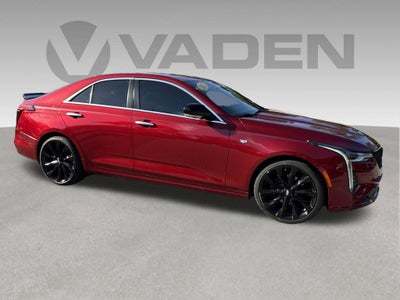 2023 Cadillac CT4 Premium Luxury