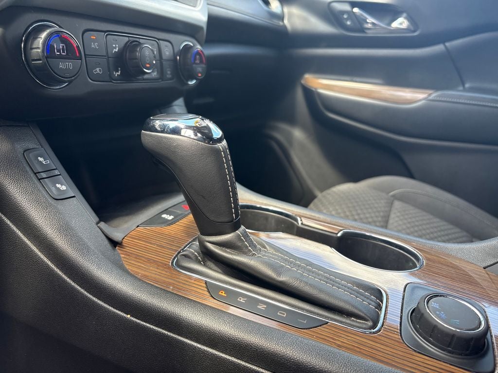 2018 GMC Acadia SLE-2
