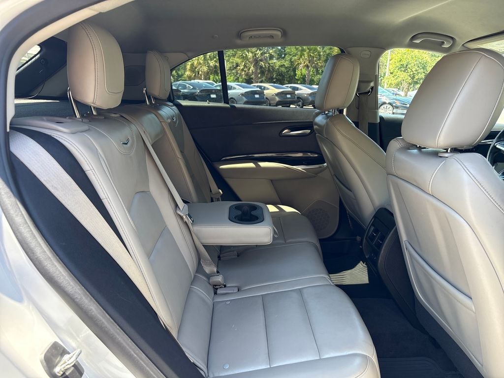 2020 Cadillac XT4 Premium Luxury