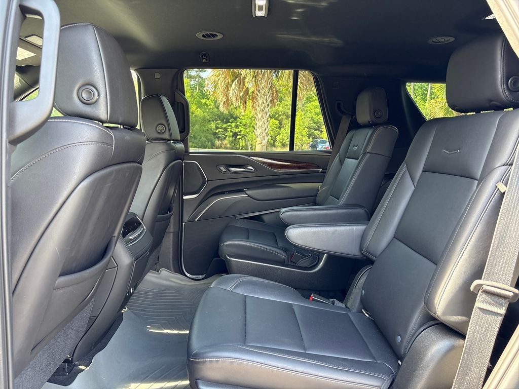 2021 Cadillac Escalade Luxury